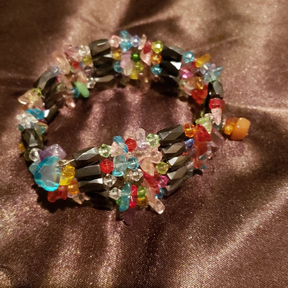 Multi-colored beads Magnetic Jewelry NWOT - Picture 2 of 2